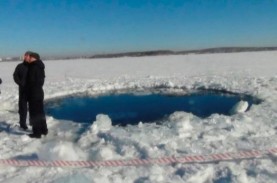 10 Kawah Bumi yang Terbentuk Karena Hantaman Meteor